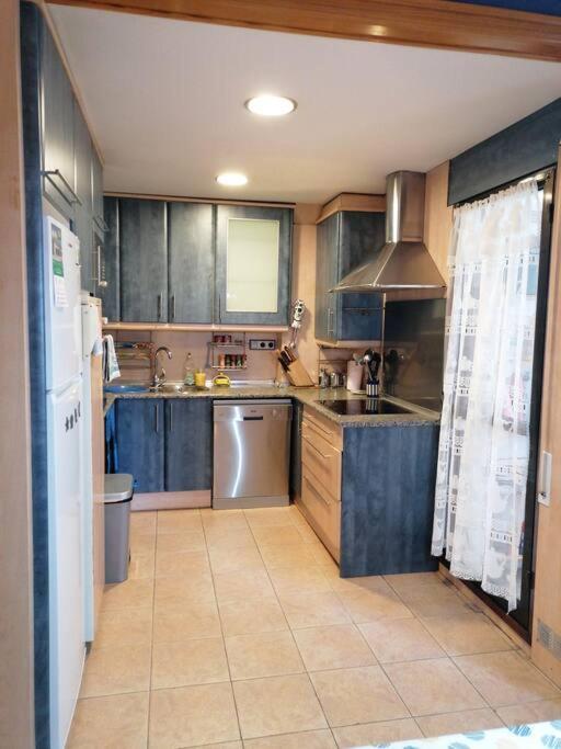 Apartamento Para 6 Personas En Барбастро Экстерьер фото